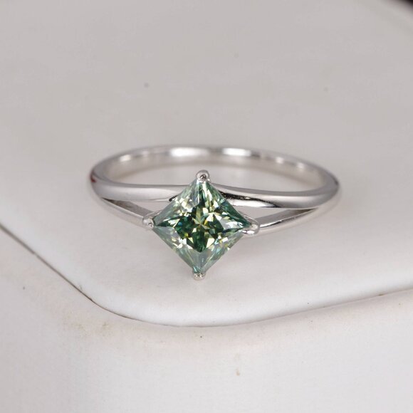 1.2ct Moissanite Princess Cut Blue Green Engagement Ring - Picture 1 of 7